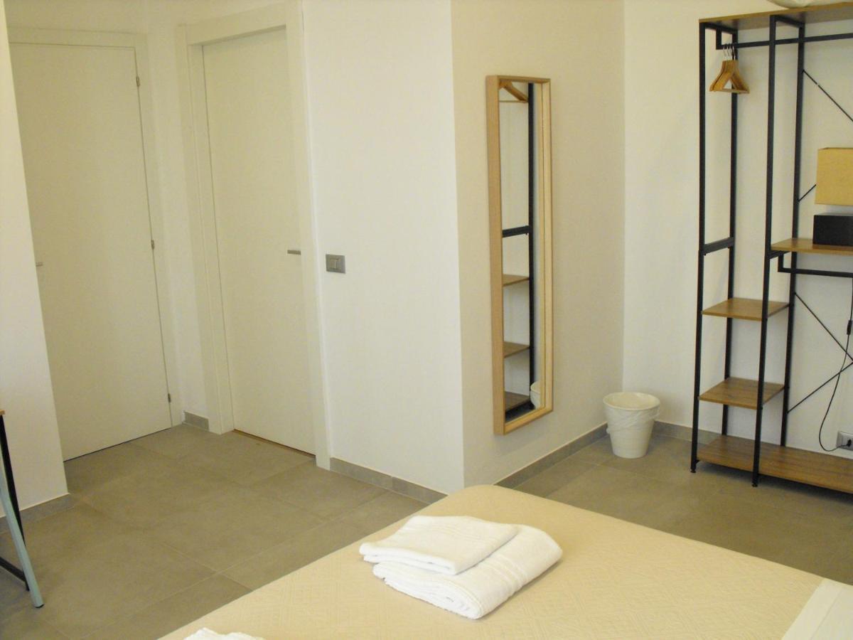 Dimora Chloe B&B เปสการา ภายนอก รูปภาพ