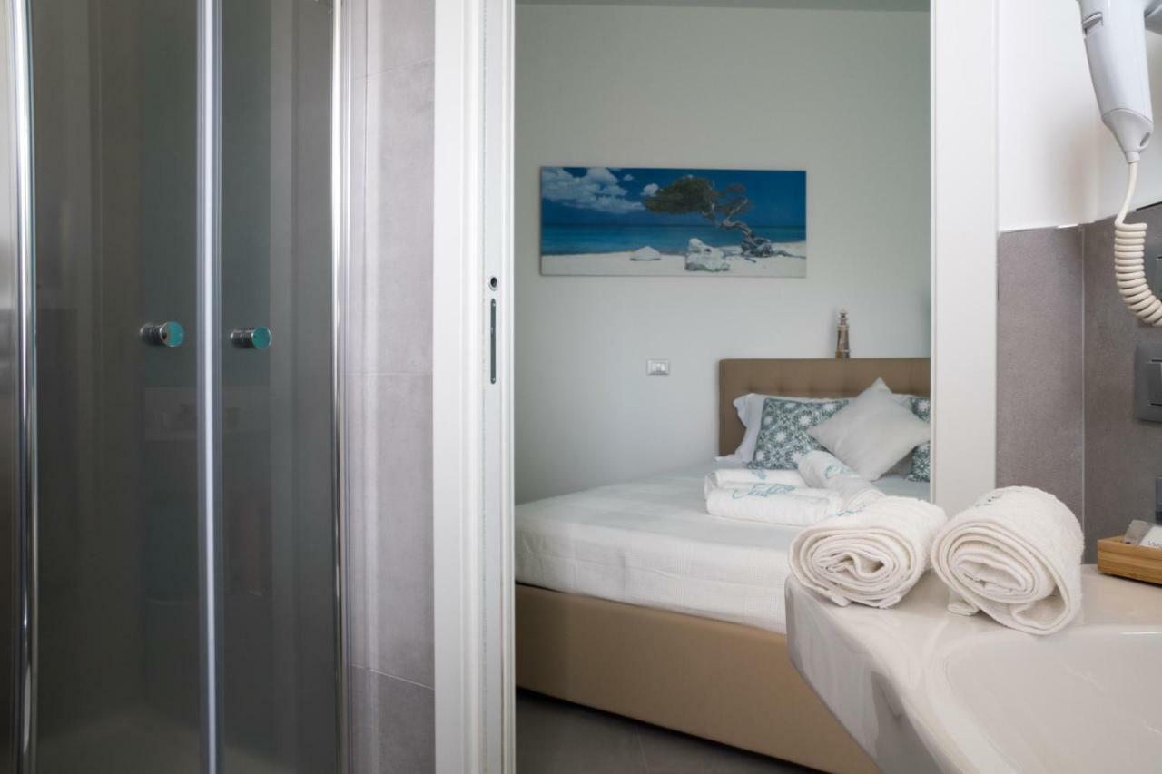 Dimora Chloe B&B เปสการา ภายนอก รูปภาพ