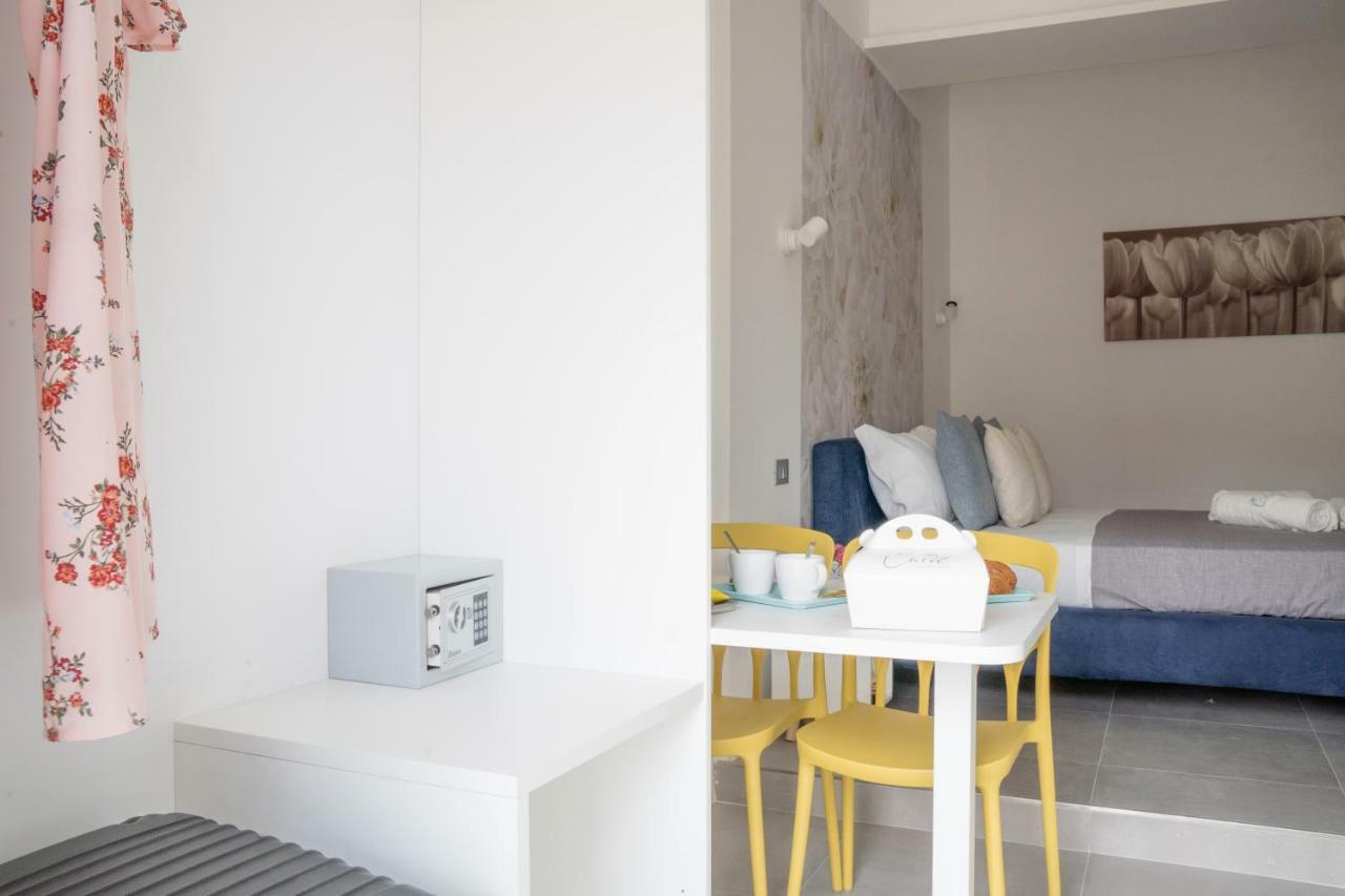 Dimora Chloe B&B เปสการา ภายนอก รูปภาพ